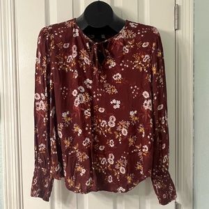 Lucky Brand Burgundy Floral Smocked Cuff Blouse size L